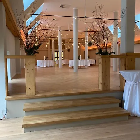 Hotel Gaestehaus Gut & Gastlich Stallmann-hiestand Weingut, Restaurant & Events